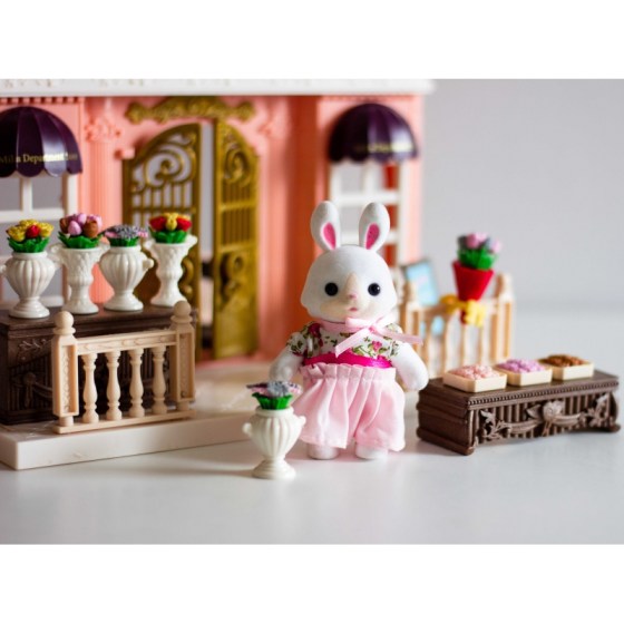 001747-8316-kouklospito-me-figoures-family-rabbits-florist