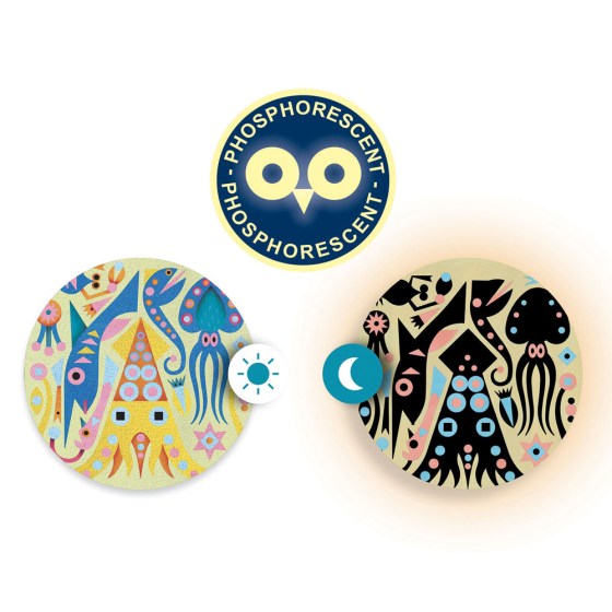 0026079-21813-chromatizo-me-ammo-fosforize-zoakia-tis-thalassas