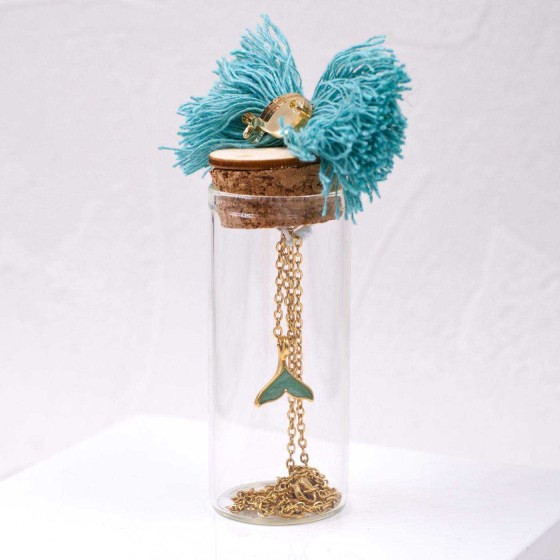 0026272-23403-xeiropoiito-kolie-me-smalto-se-mpoukalaki-blue-mermaid