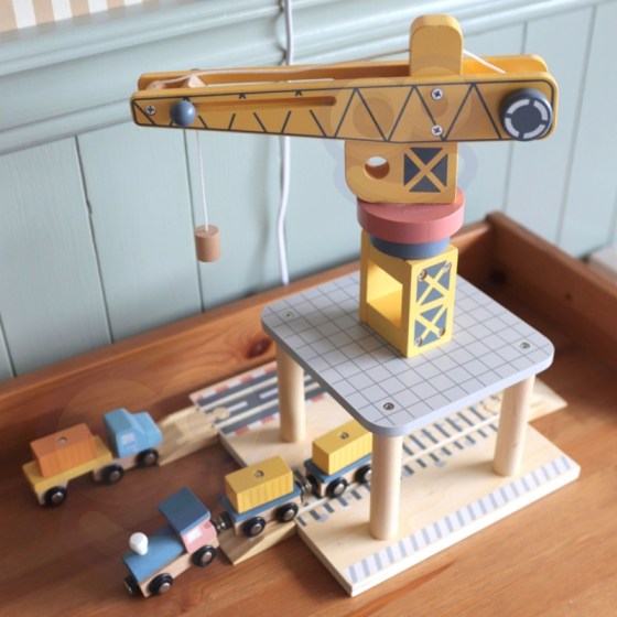 0026345-26606-ksulino-set-limenikos-geranos-me-aksesouar