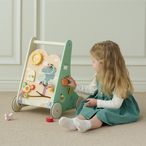 0026470-27169-ksulino-perpatouri-drastiriotiton-9-se-1-forest-walker