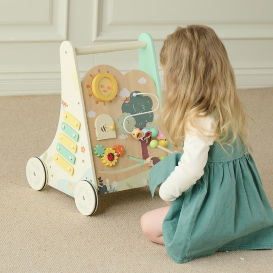 0026470-27175-ksulino-perpatouri-drastiriotiton-9-se-1-forest-walker